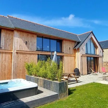 Les Grands Gites De Cancale, Gites De Charme Avec Jacuzzi Saint-Méloir-des-Ondes Exterior photo