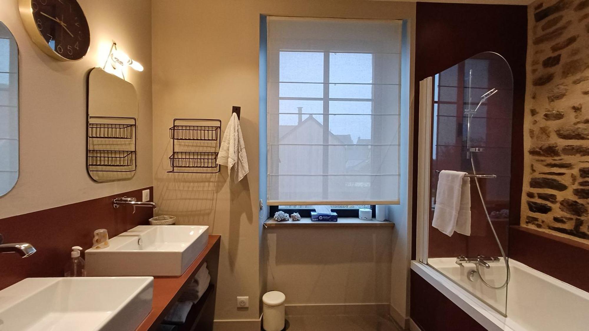 Ferienhaus Les Grands De Cancale, De Charme Avec Jacuzzi